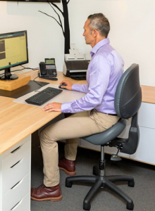 Saddle seat for corporate