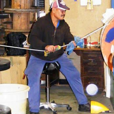 Ergonomic saddle chair for WHS